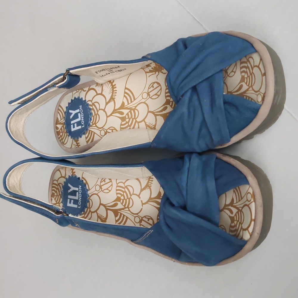 Fly London, Women's Slingback 3" wedge heel sandal, blue suede, size 39
